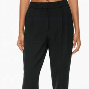 Babaton Vogue Pant Softly structured, relaxed pleated mid-rise pants